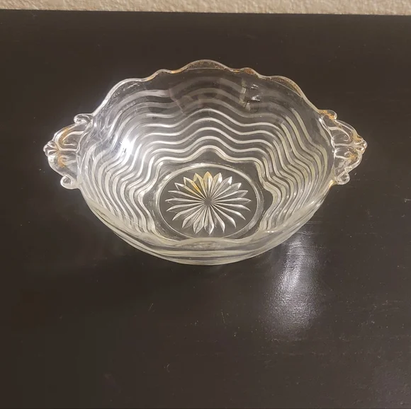 Wavy Ribbed Bowl - Picture 1 of 5